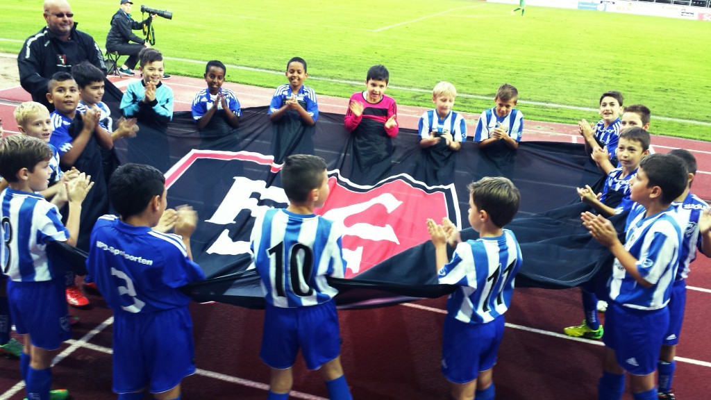 Vi vill passa på att tacka IFK Trollhättans P04 och P05 med ledare o föräldrar för en mycket bra match i halvlek samt ett stort engagemang i hejarklacken.